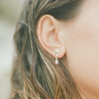 Boucles Marguerite perlée or vermeil